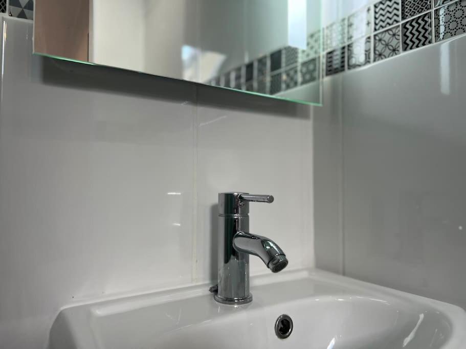 Le Clos Chassaing N5-Wifi-Centre Ville-Climatisation เปรีเกอ ภายนอก รูปภาพ